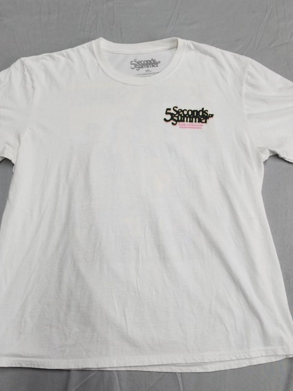 5 Seconds of Summer Womens 2XL Graphic T-Shirt White Band Merch Short Sleeve